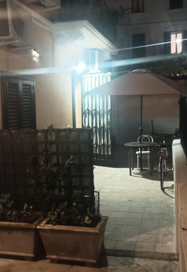 Ferienwohnung Dimoramadonnella Bari Exterior foto
